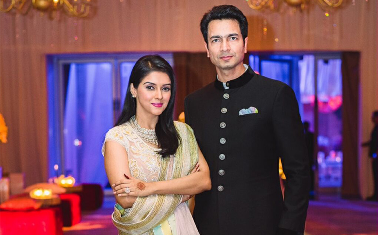 Asin & Rahul Sharma blessed with a baby girl!